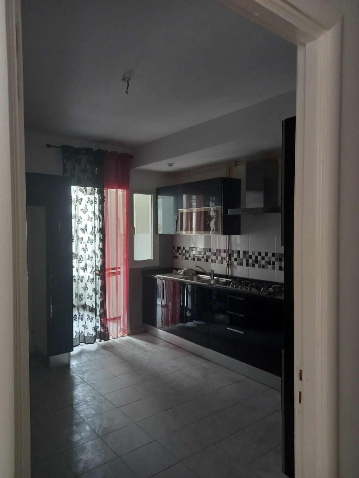 Mannouba La Mannouba Location Appart. 4 pices Appartement s3