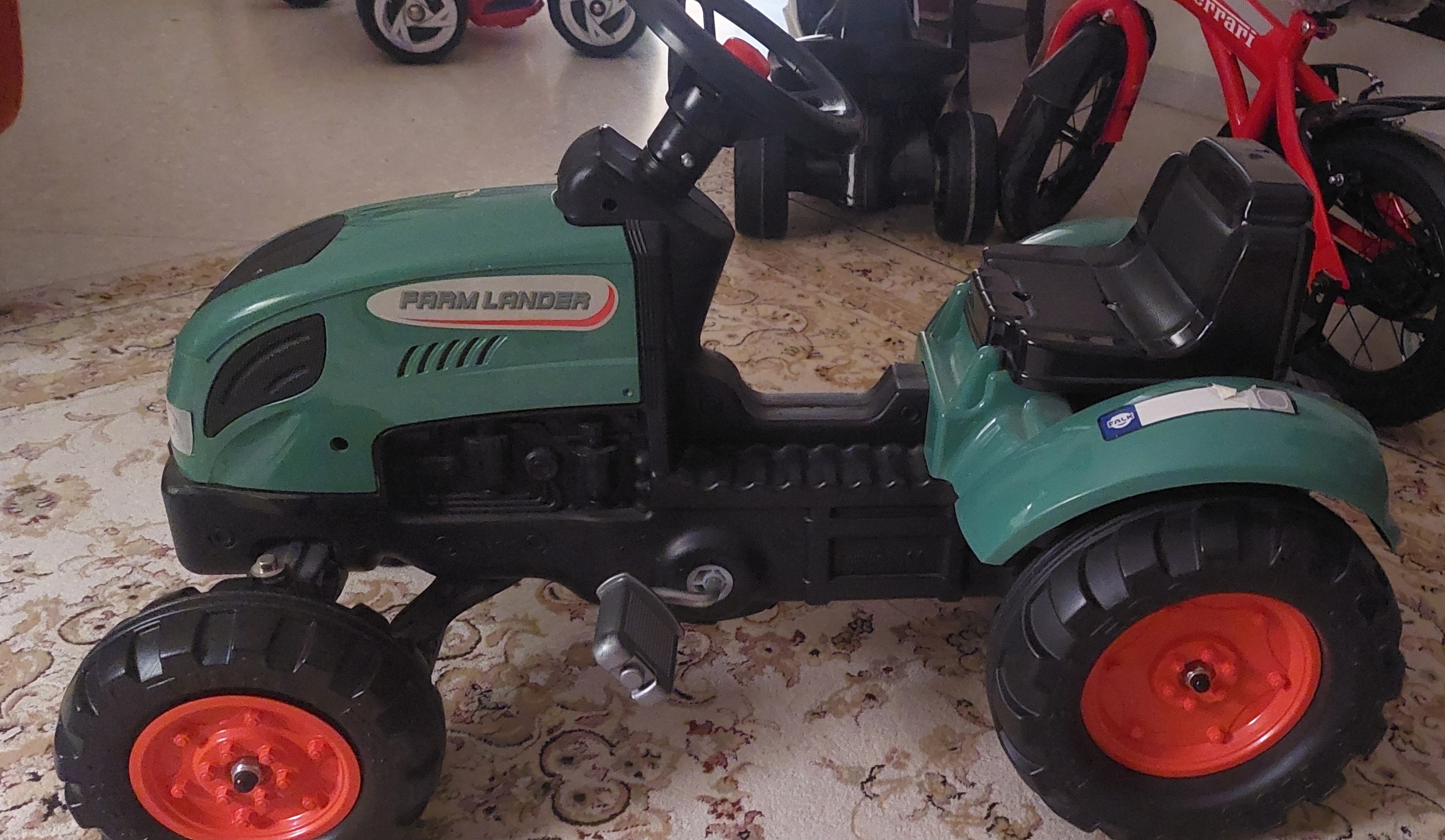 Bou Mhel El Bassatine Bou Mhel Autre Autre Tracteur pour enfant avec remorque