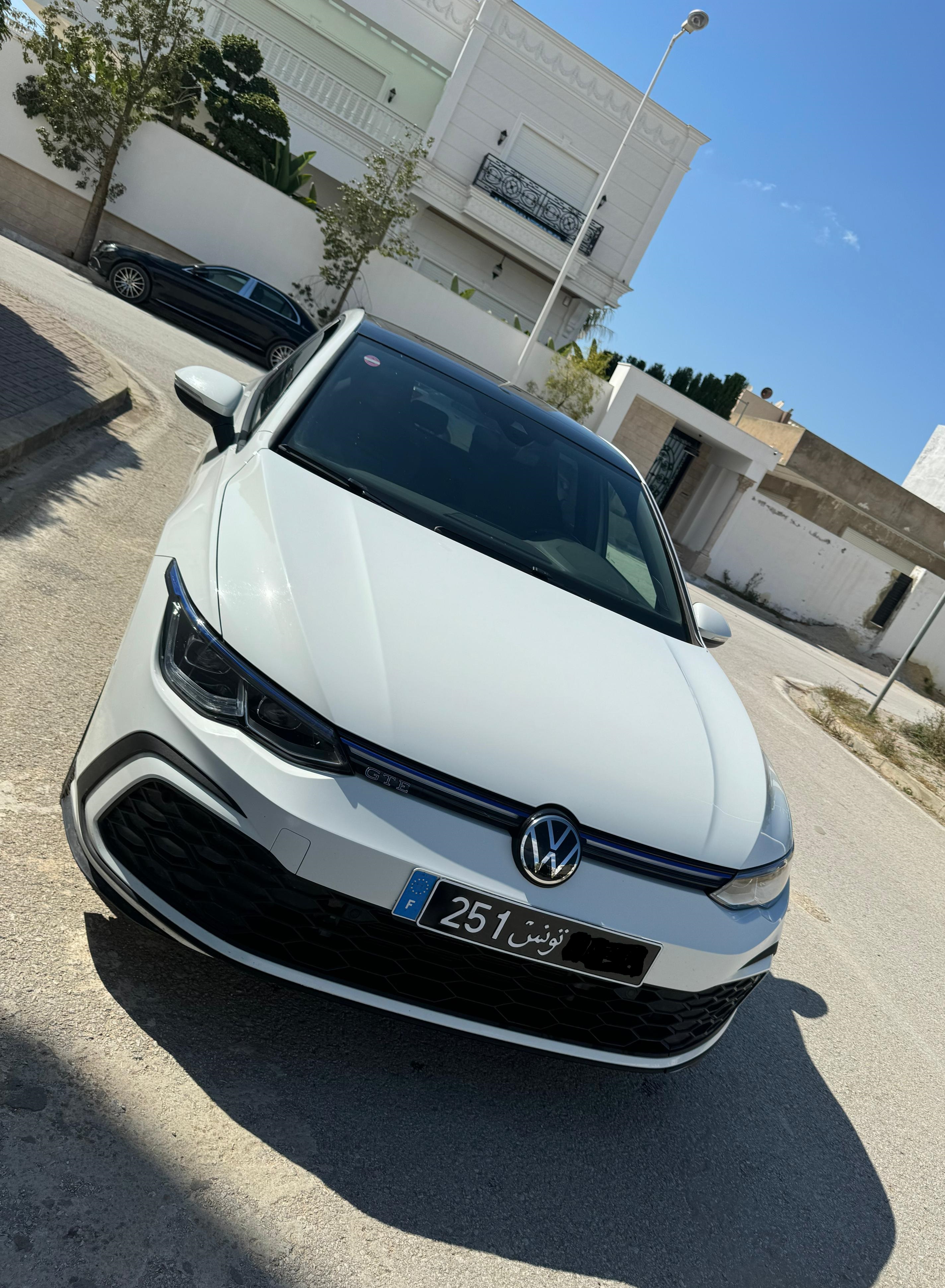 La Soukra Chotrana 2 Volkswagen Autre Modle Golf 8 gte hybride essence