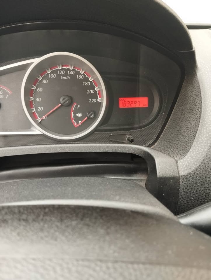 El Kram Le Kram Ford Fiesta Ford figo 2013
