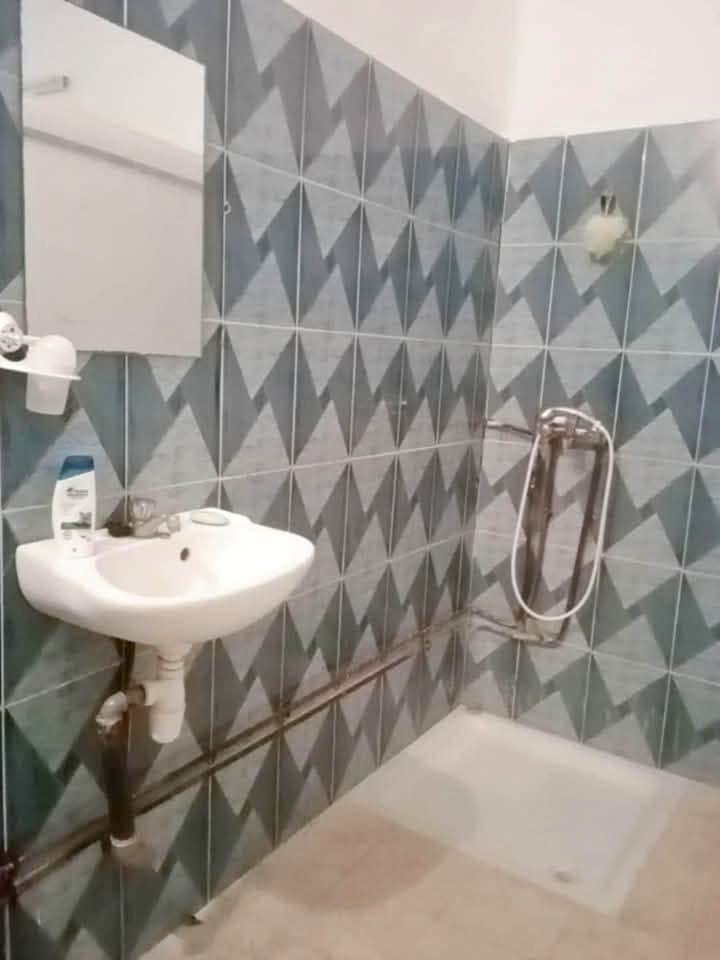 El Menzah El Manar 2 Location Appart. 1 pice S0 manar 2 meuble