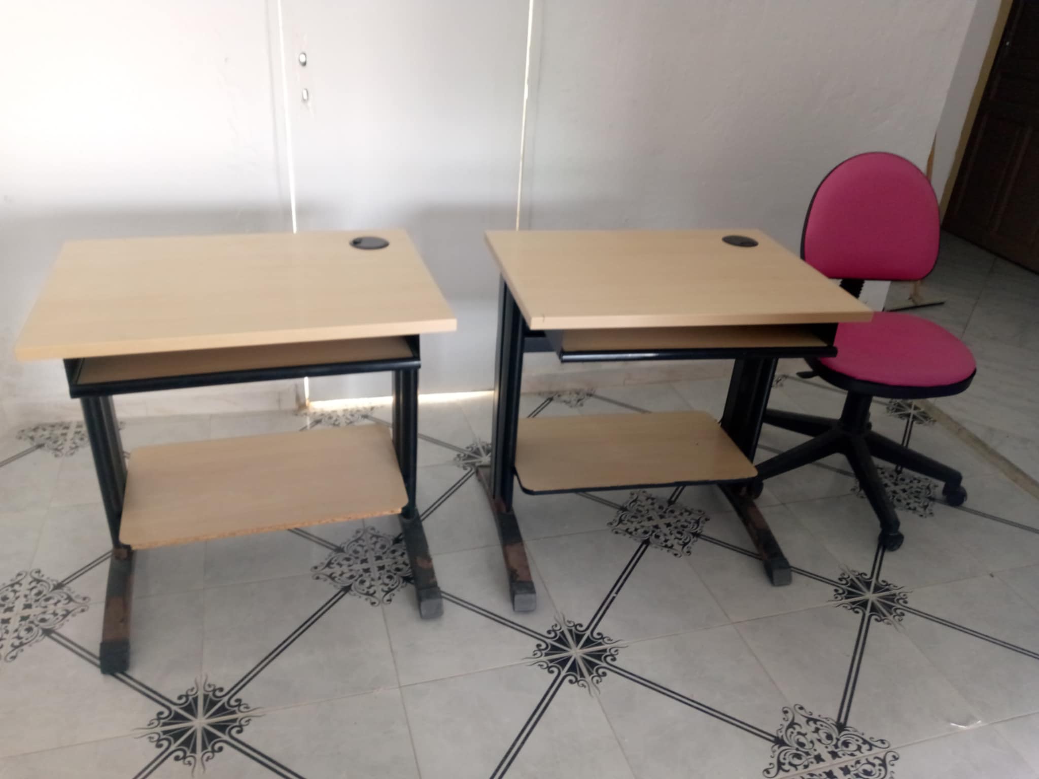 El Hrairia El Hrairia Meubles de bureau Sieges de Bureau Meubles de bureau