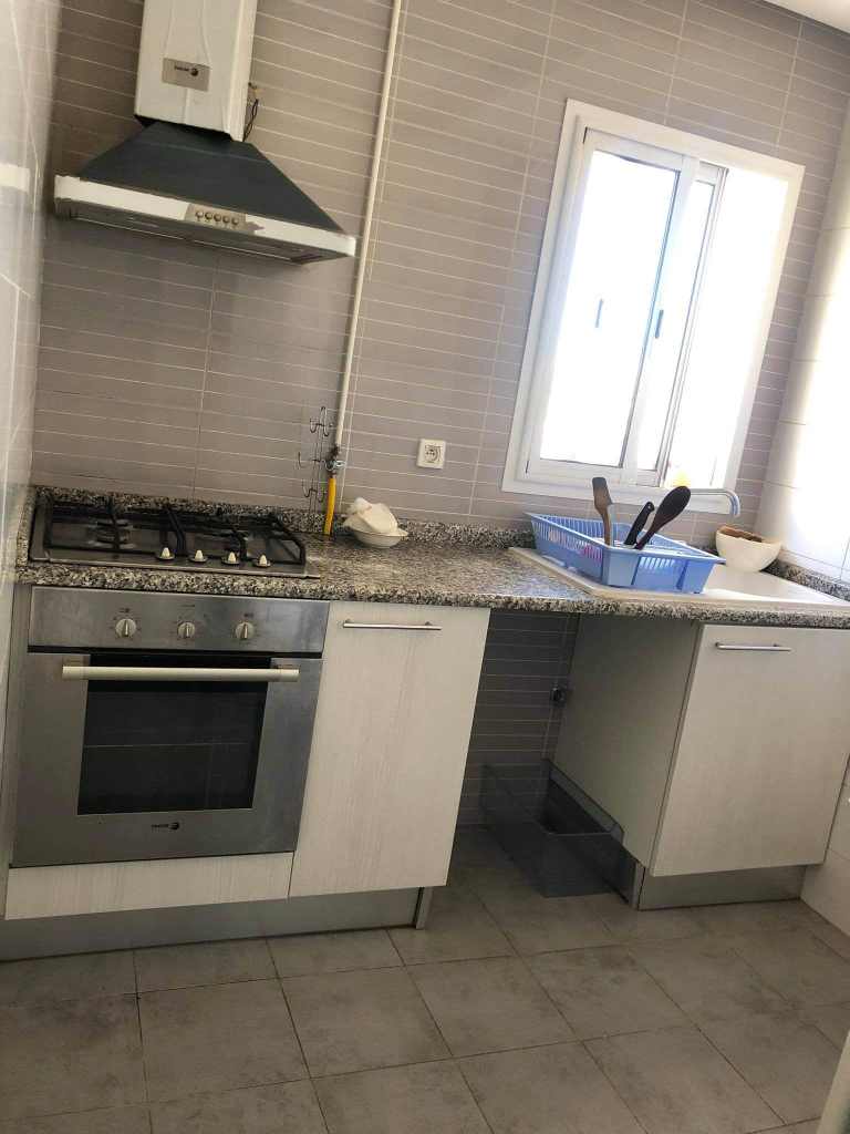 Raoued Ariana Essoughra Location Appart. 2 pices S1 petite ariana immeuble galaxy 5eme etage