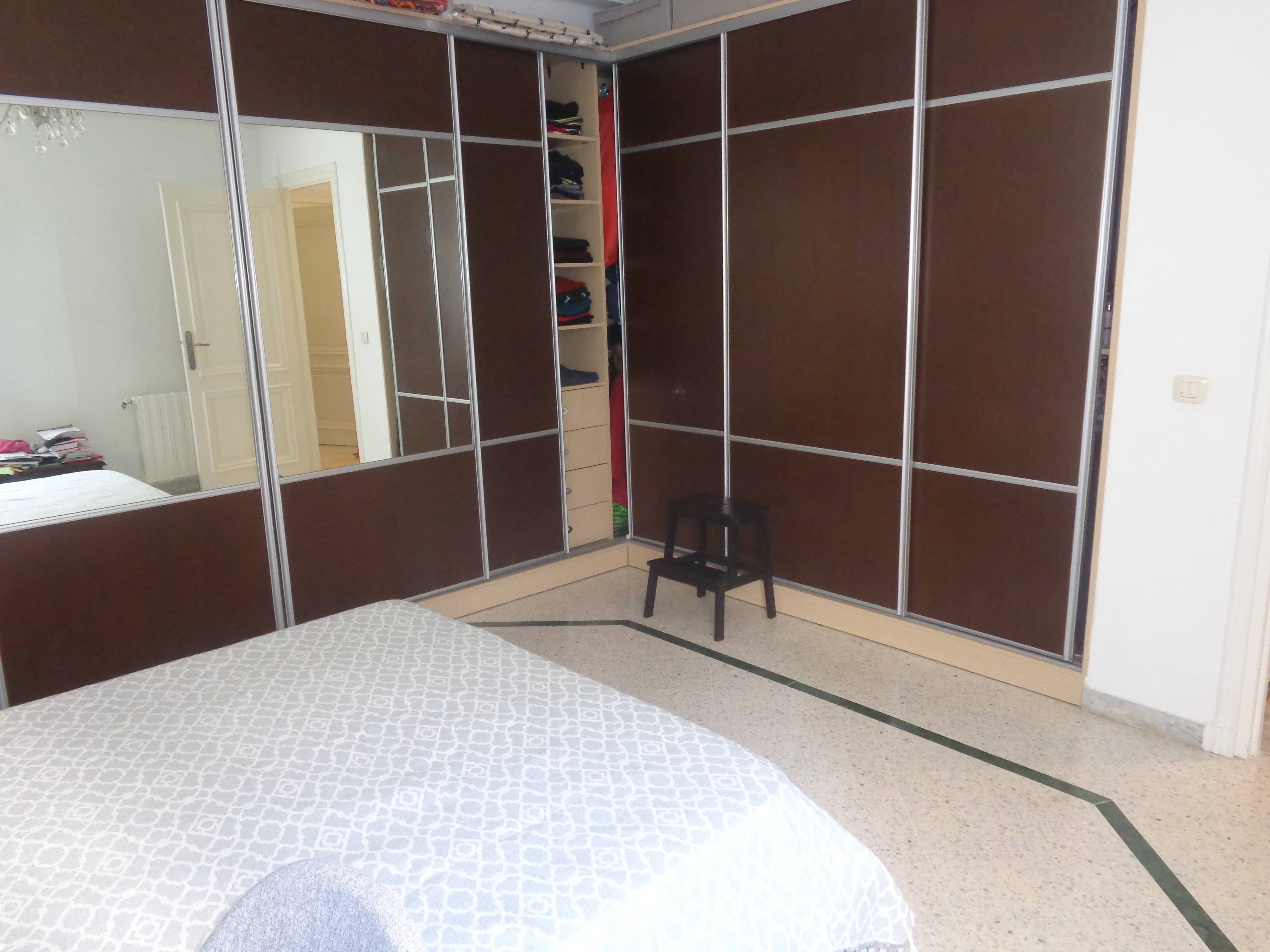 Ariana Ville Cite Ennasr 2 Vente Appart. 5 pices+ Direct proprio s3 pp cellier et bureau