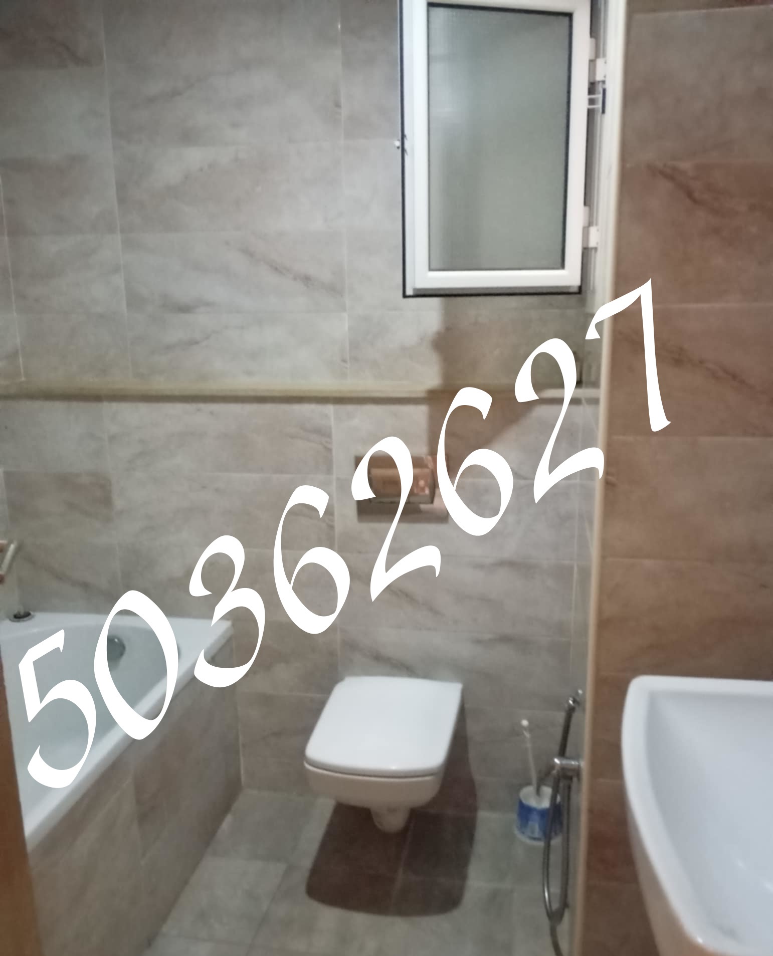 La Marsa El Aouina Vente Appart. 3 pices Appt s plus 2 avec meuble  cit el wahat