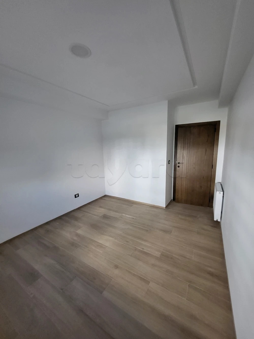 La Marsa El Aouina Location Appart. 2 pices S plus 2 lardins dl aouina