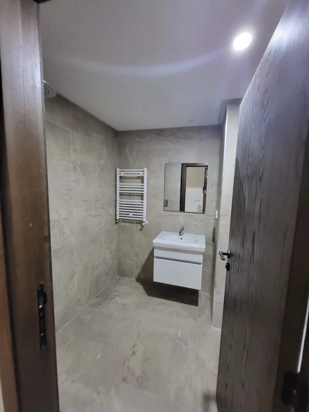 La Marsa El Aouina Location Appart. 2 pices S plus 2 lardins dl aouina