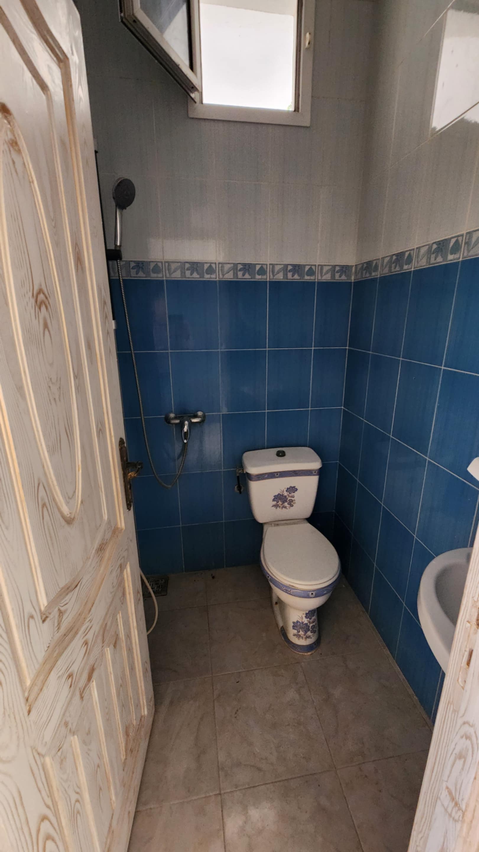 La Marsa El Aouina Location Appart. 1 pice Studio s1 au rdc pour couple