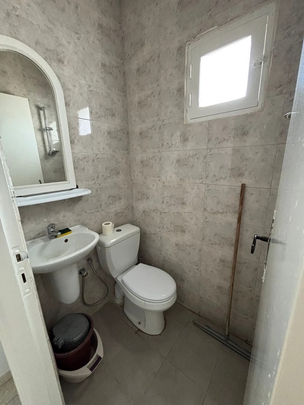Ariana Ville El Menzah 5 Location Appart. 2 pices Studio meubl aux uv4 wb4212