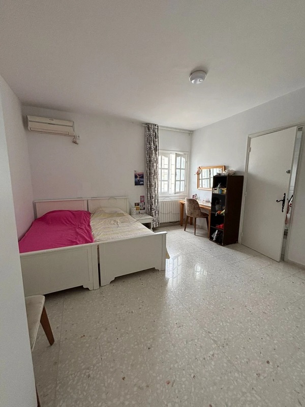 Ariana Ville El Menzah 5 Location Appart. 2 pices Studio meubl aux uv4 wb4212