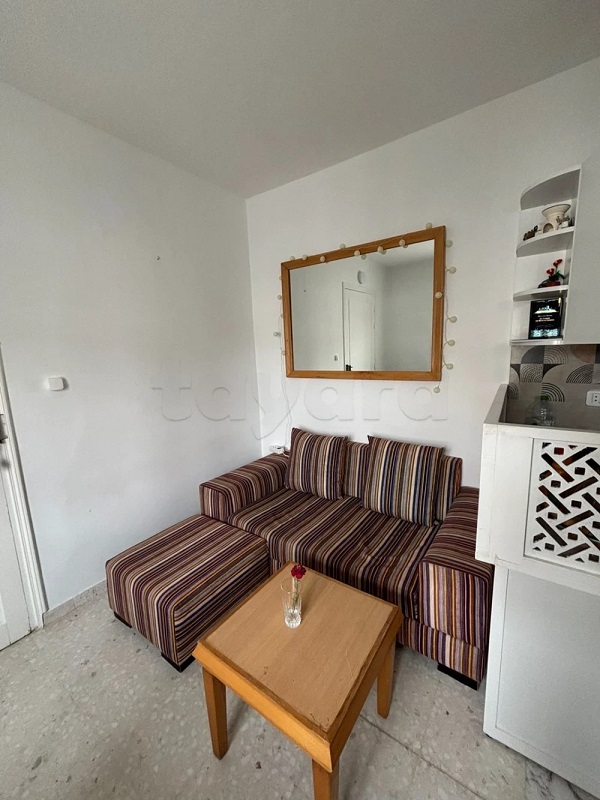 Ariana Ville El Menzah 5 Location Appart. 2 pices Studio meubl aux uv4 wb4212