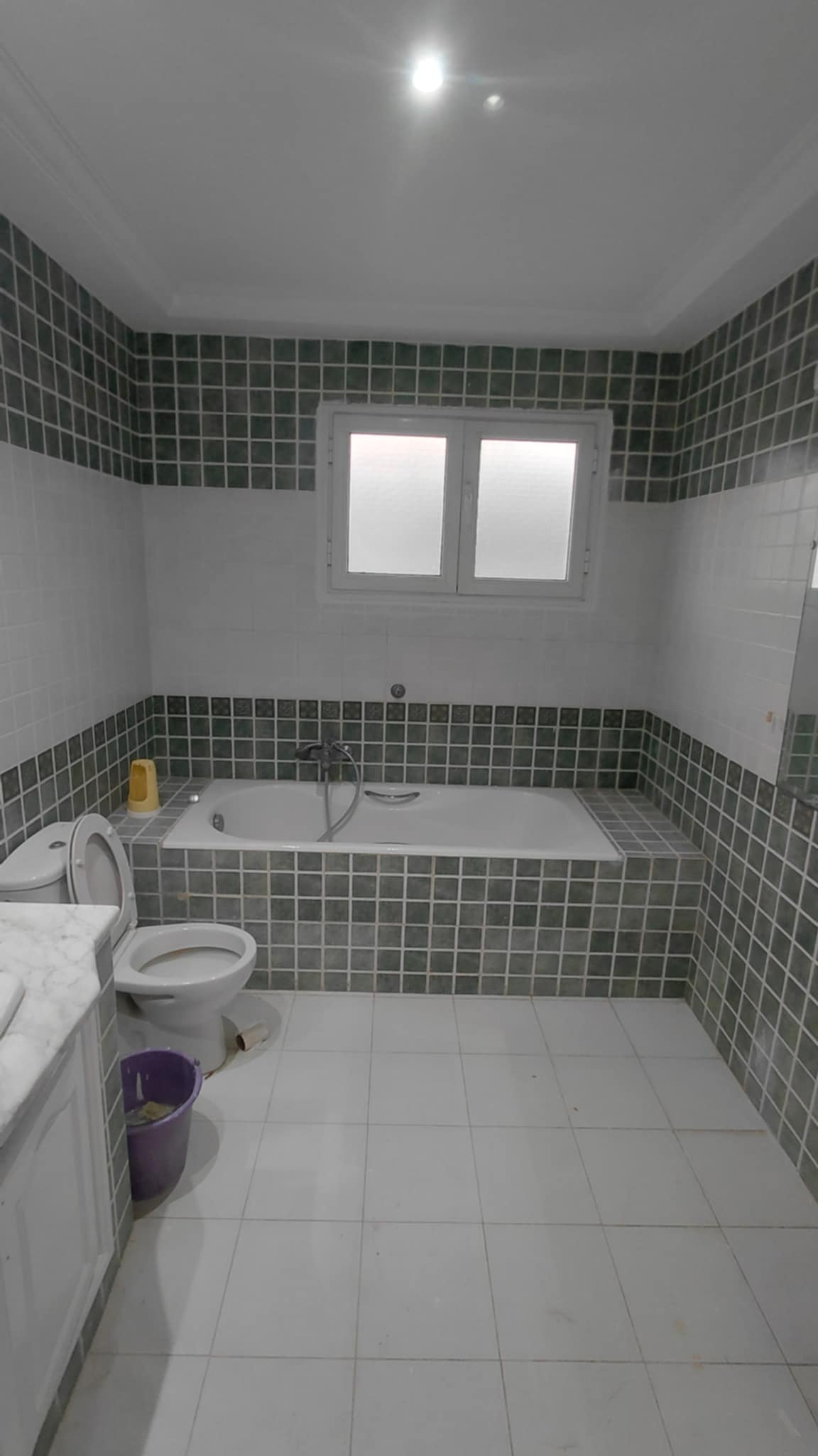 Ariana Ville El Menzah 8 Location Maisons Spacieux etage de villa s4 a el manzah 8 wb4225
