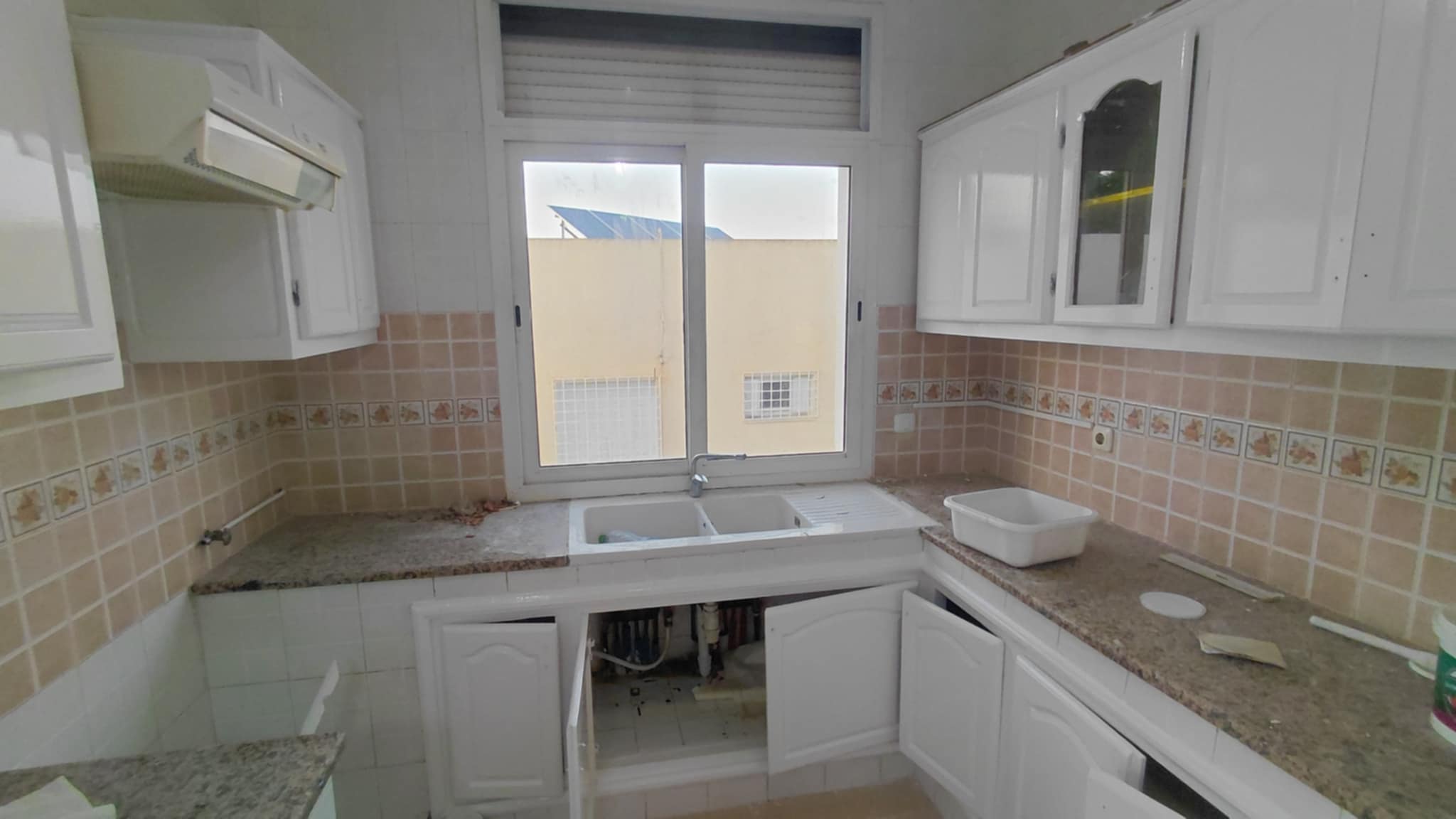 Ariana Ville El Menzah 8 Location Maisons Spacieux etage de villa s4 a el manzah 8 wb4225