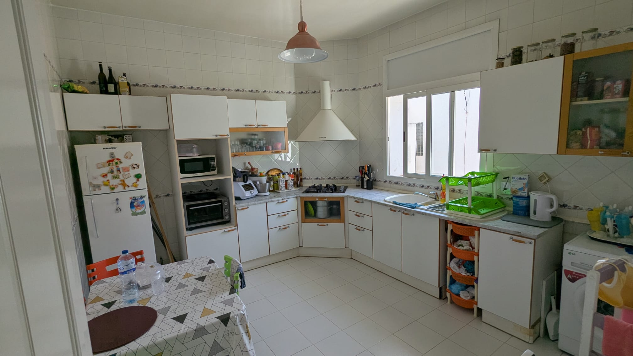 El Menzah Mutuelle Ville Location Appart. 4 pices Etage de villa meuble
