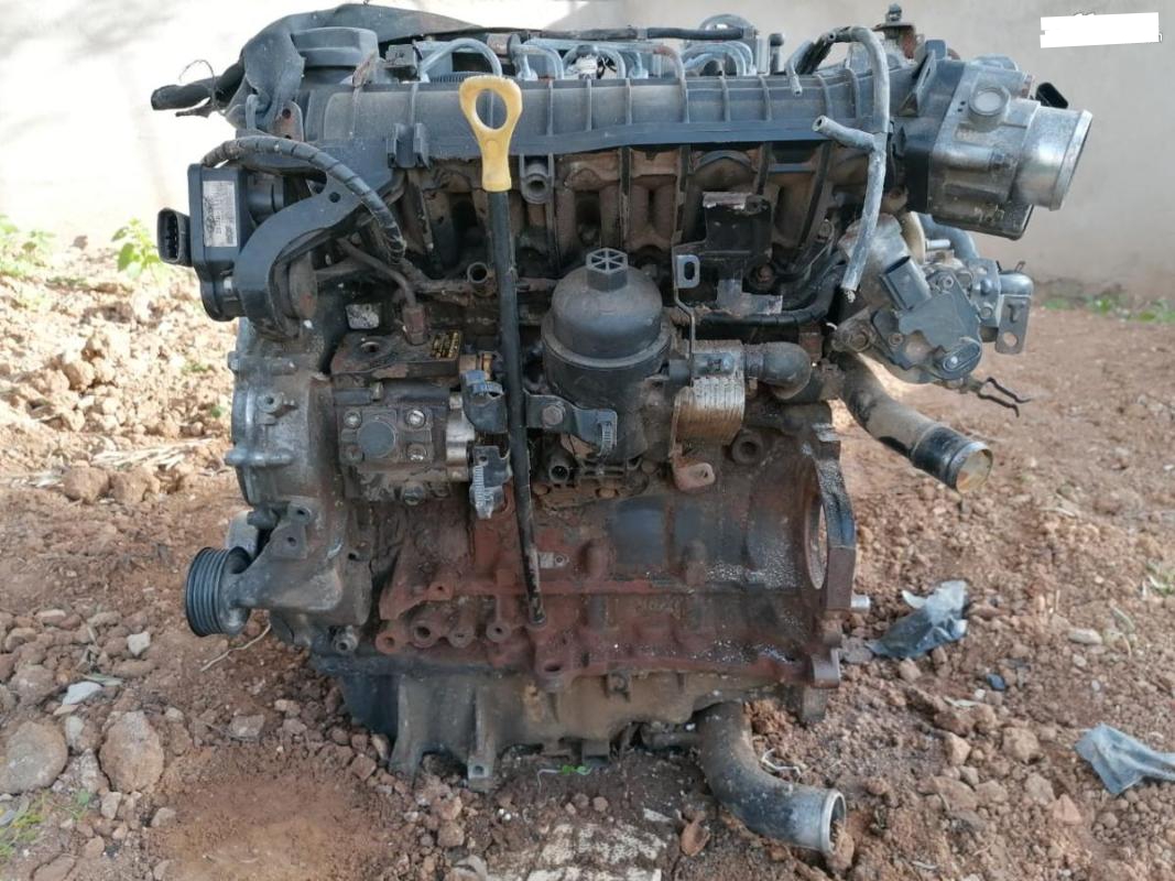 Raoued Borj Touil Pices Dtaches Moteur, Bote de Vitesse Moteur kia sportage 2012 6cv diesel