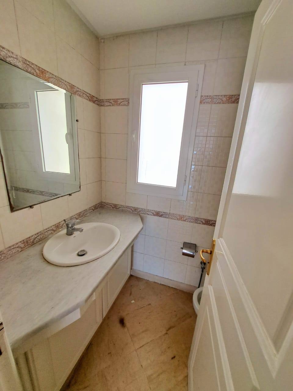 Mnihla Cite Ennasr Location Appart. 4 pices Appartement s3  ennaser1