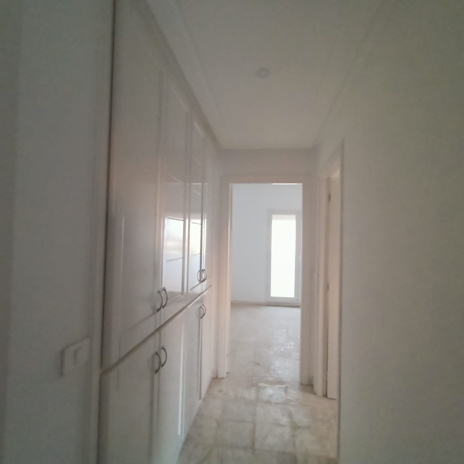La Marsa El Aouina Vente Appart. 3 pices Joli s plus 2 cit wahat l'aouina