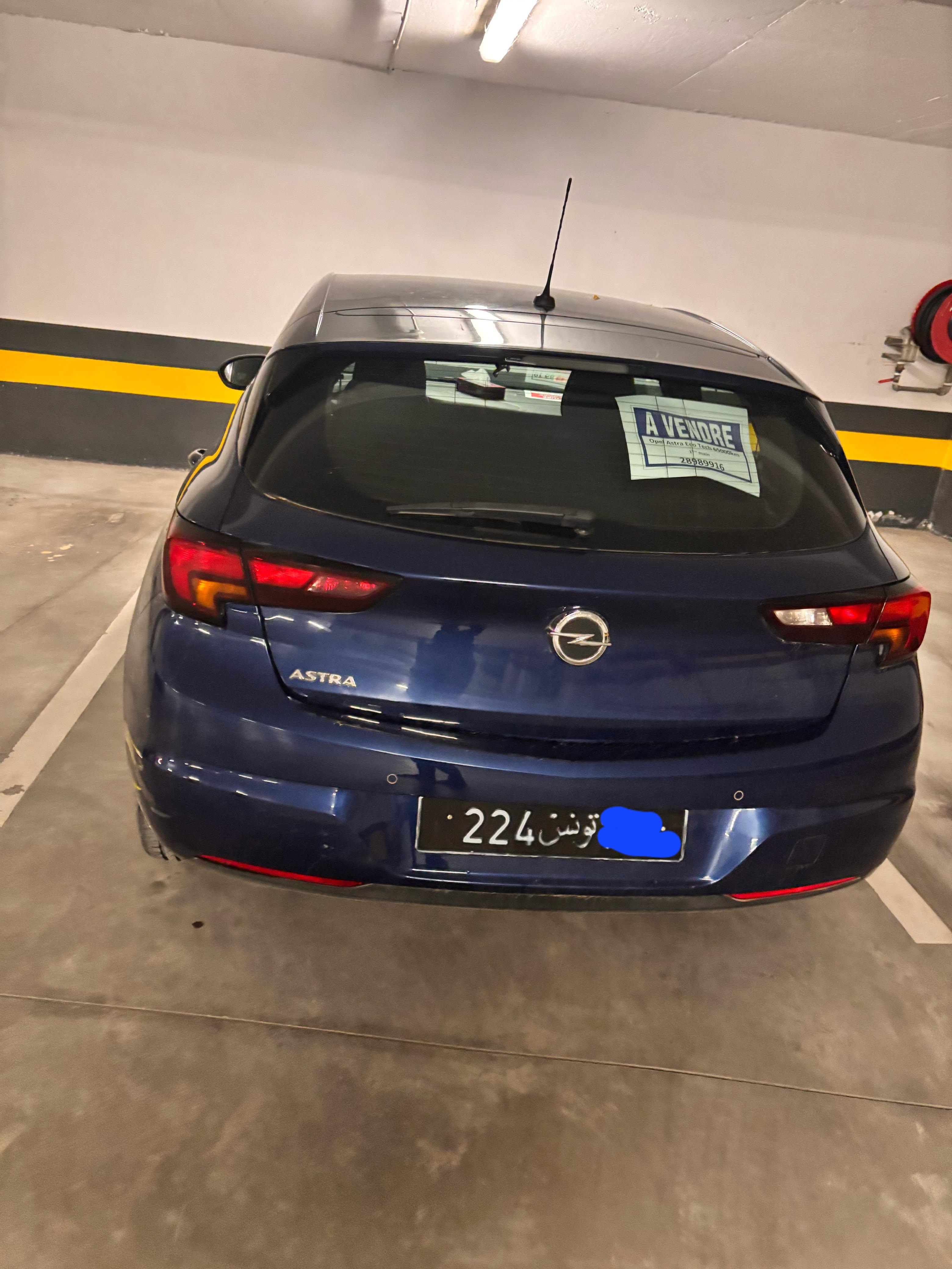 Ariana Ville Ariana Opel Astra Opel astra premiere main