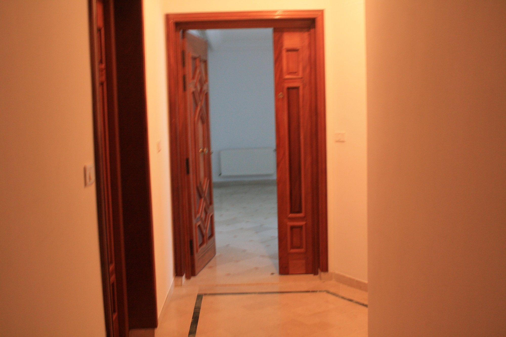Hammam Chatt Hammam Chatt Vente Appart. 5 pices+ Gps 2 appartements juxtaposs avec ascenseur