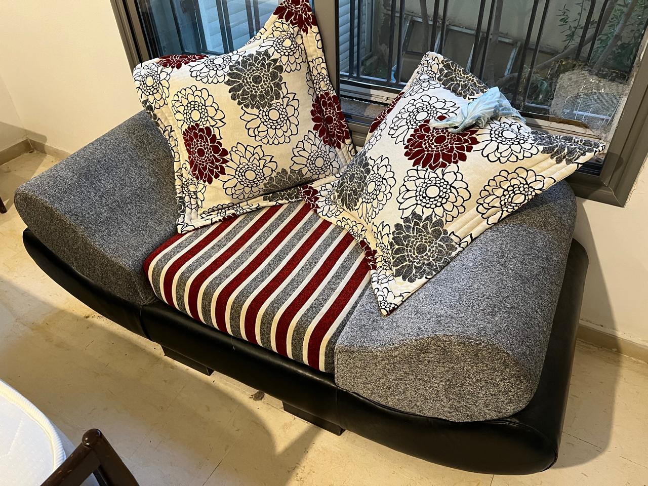 Ain Zaghouan Jardins de Carthage Salon - Salle  manger  Fauteuils 2 fauteuils en tissu et simili cuir