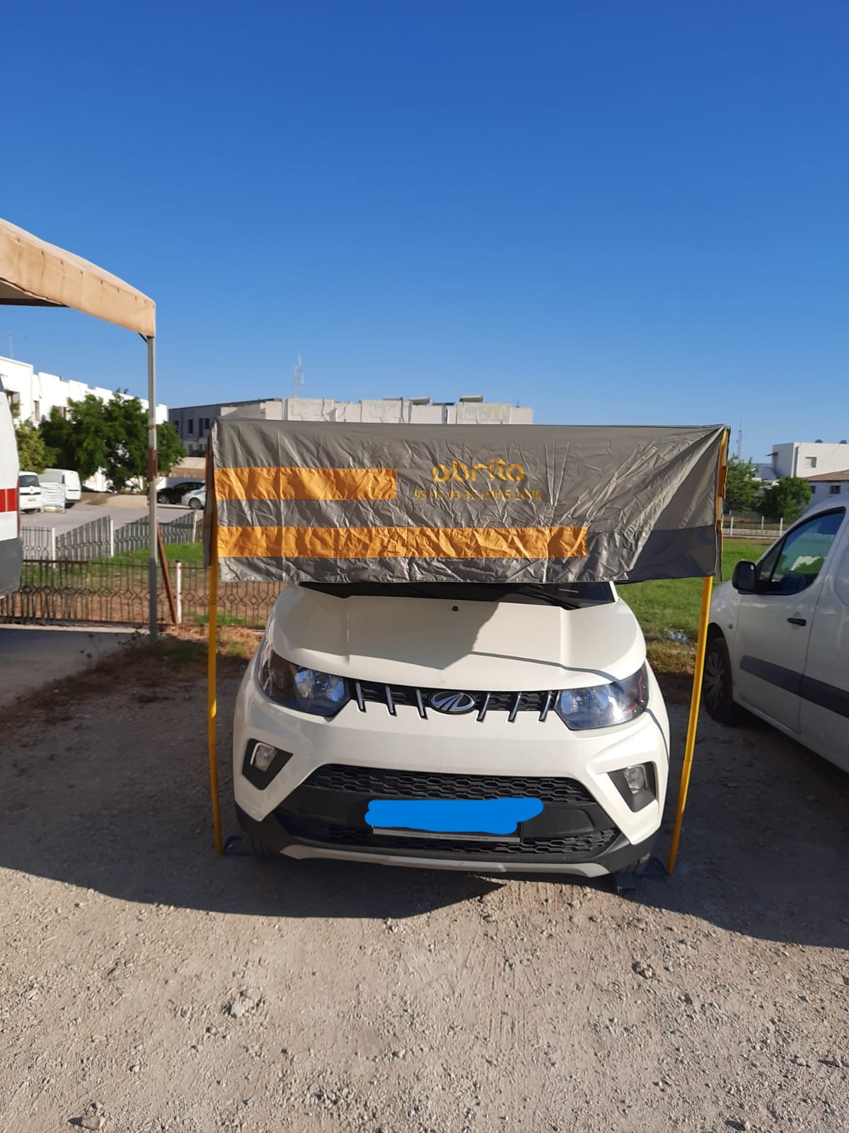 Ain Zaghouan Ain Zaghouan Mahindra Autre Modle Voiture mahindra kv100 k8