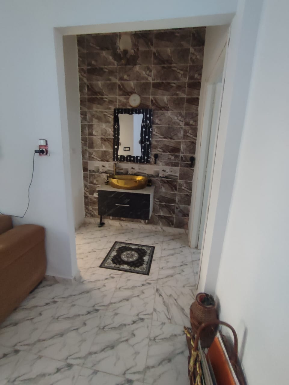 Ezzahra Ezzahra Location Appart. 3 pices Studio s1 meubl  ezzahra