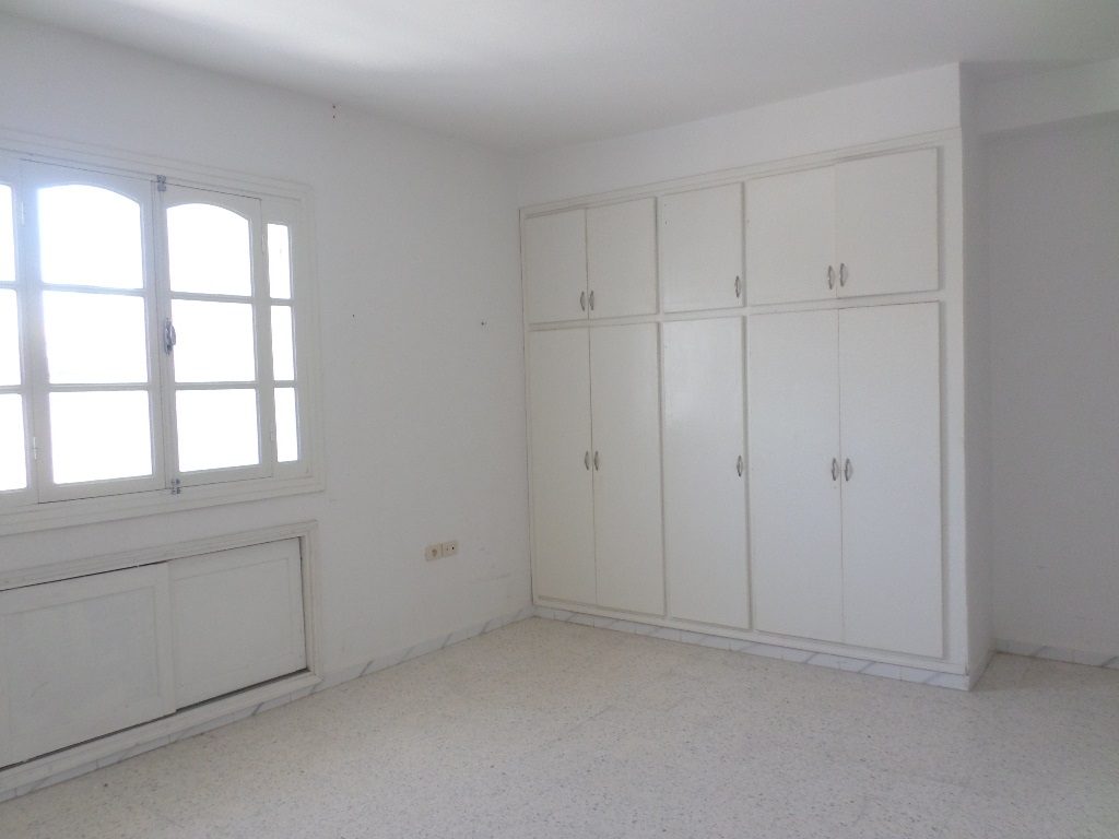 Sousse Ville Sousse Location Appart. 3 pices Appartements s plus 2 prs de l'isg