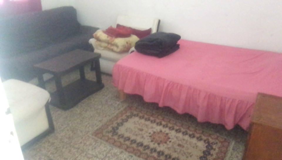 El Omrane El Omrane Location Appart. 3 pices Appt propre meuble hall 3 a franceville
