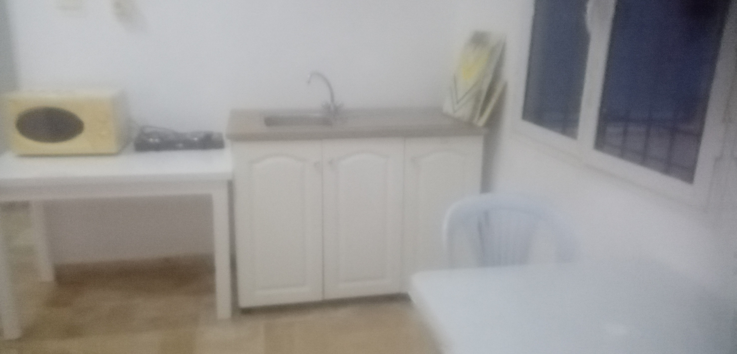 Bab Bhar Republique Location Appart. 3 pices S2 meuble pres carrefour lafayet
