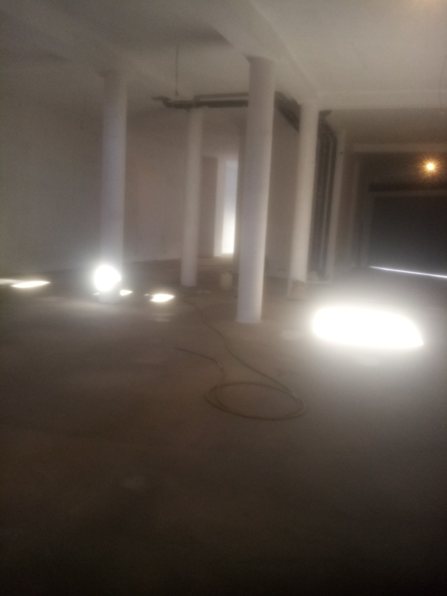 Carthage Cartage Byrsa Bureaux & Commerces Surfaces Grand depot de 306 m2 a carthage byrsa