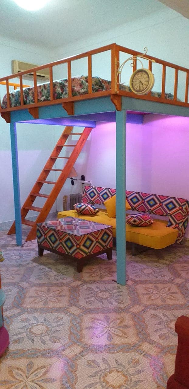 Bab Bhar Republique Location Appart. 1 pice Super grand s0 meuble avec balcon avenue madrid