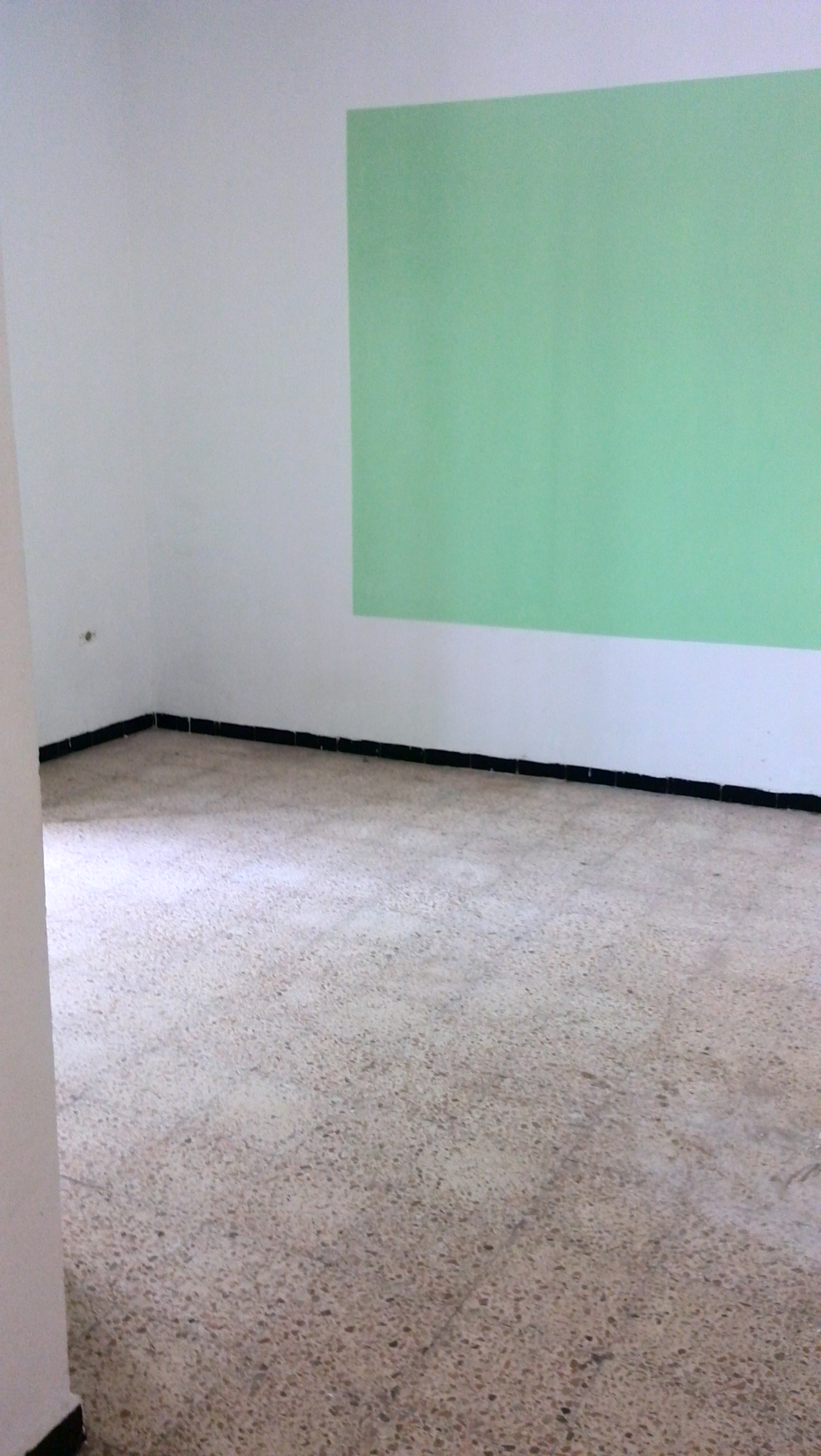 Le Bardo Le Bardo Location Appart. 4 pices Super grand etage villa s3 pres cnam bardo