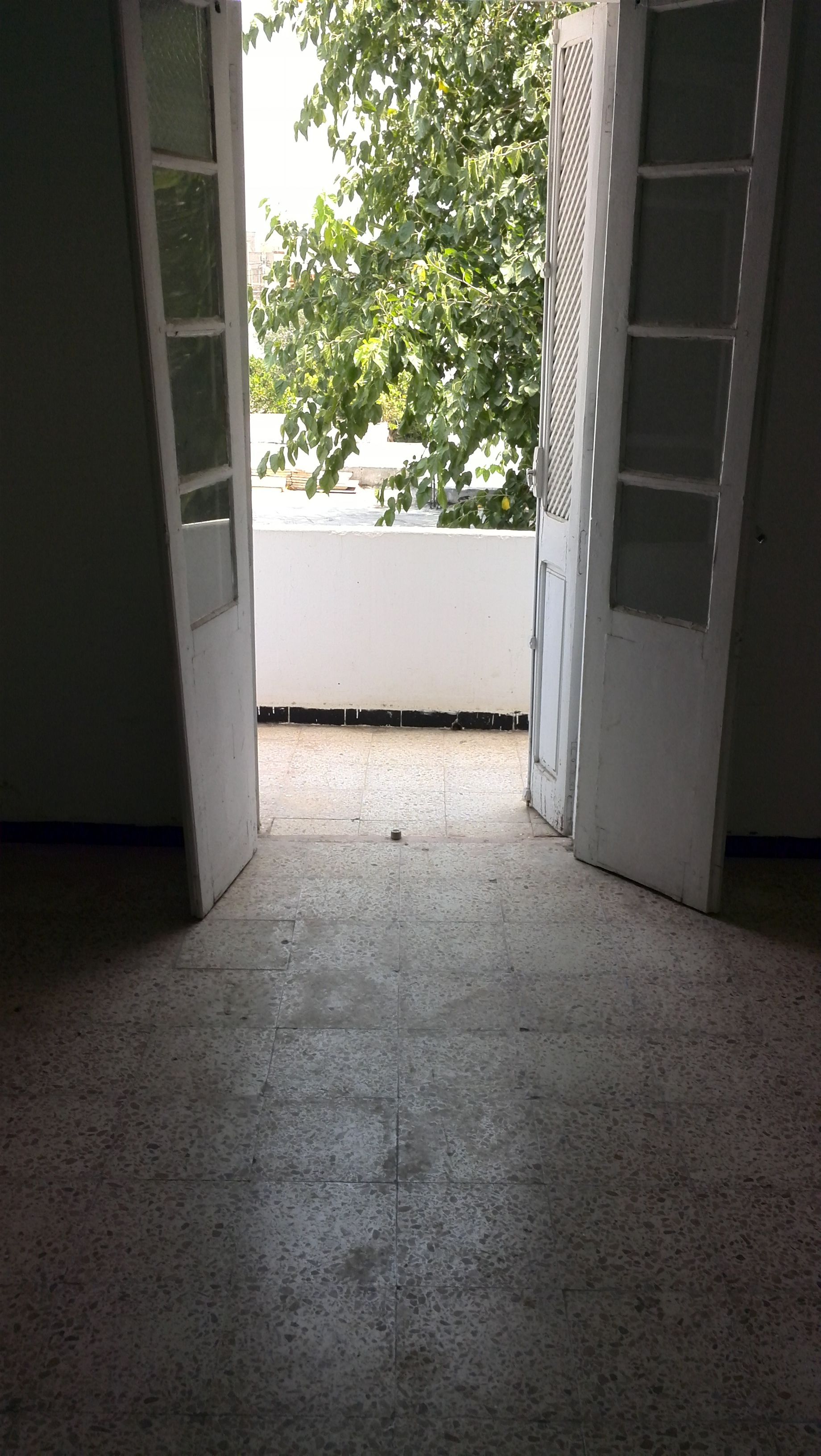 Le Bardo Le Bardo Location Appart. 4 pices Super grand etage villa s3 pres cnam bardo