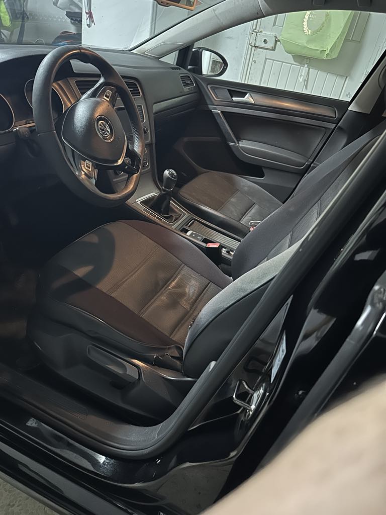 El Menzah El Menzah 9 Volkswagen Golf 7 Golf 7 en bon tat
