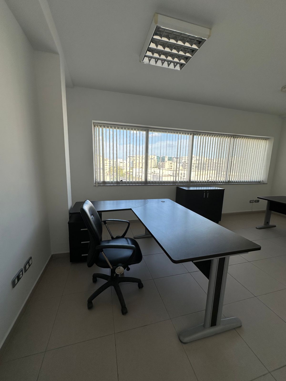 La Marsa Berge Du Lac Meubles de bureau Bureaux - Tables Deux bureaux de direction