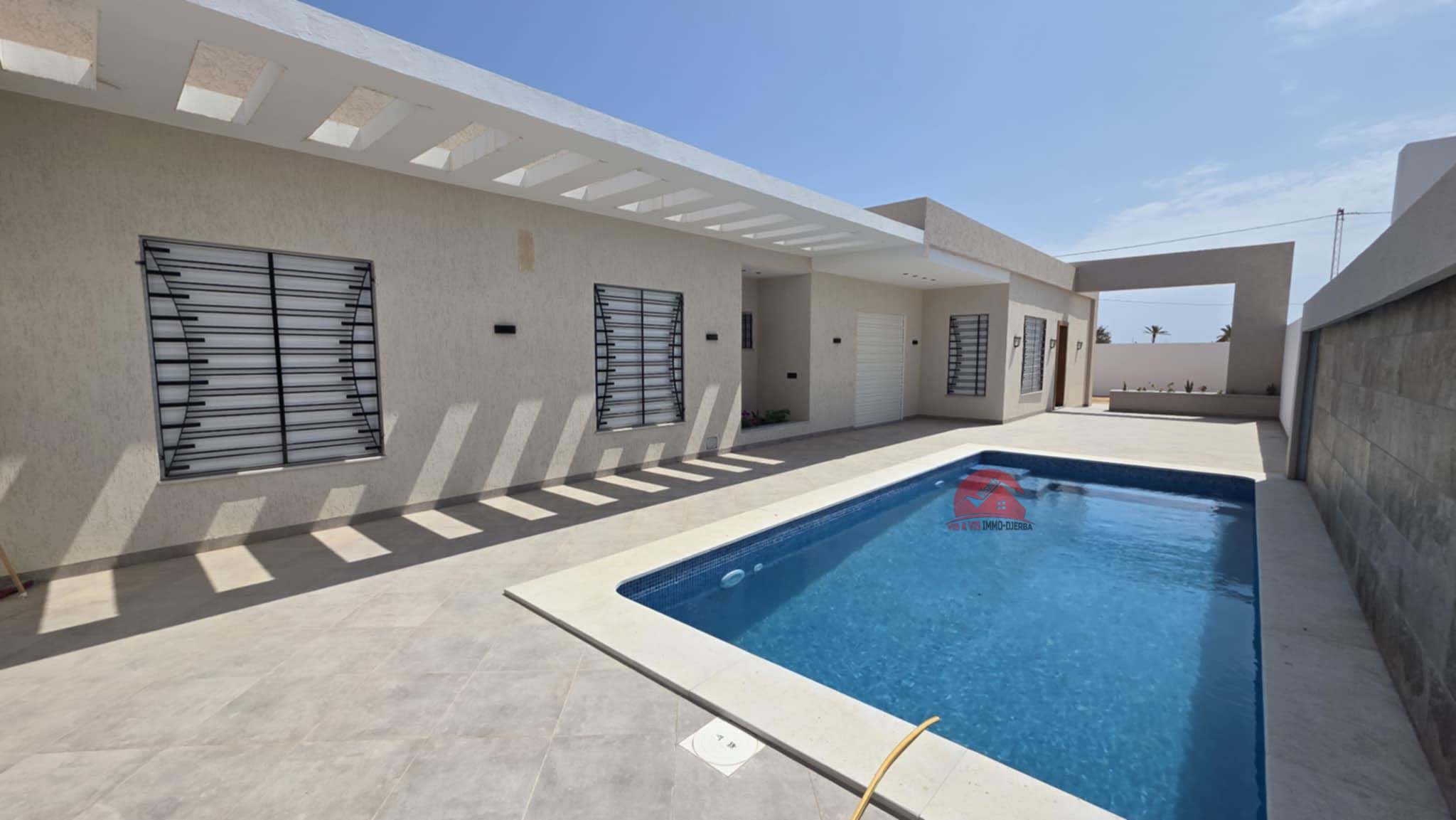Djerba - Houmet Essouk Djerba  Vente Maisons Villa de plain pied piscine a djerba ref v705