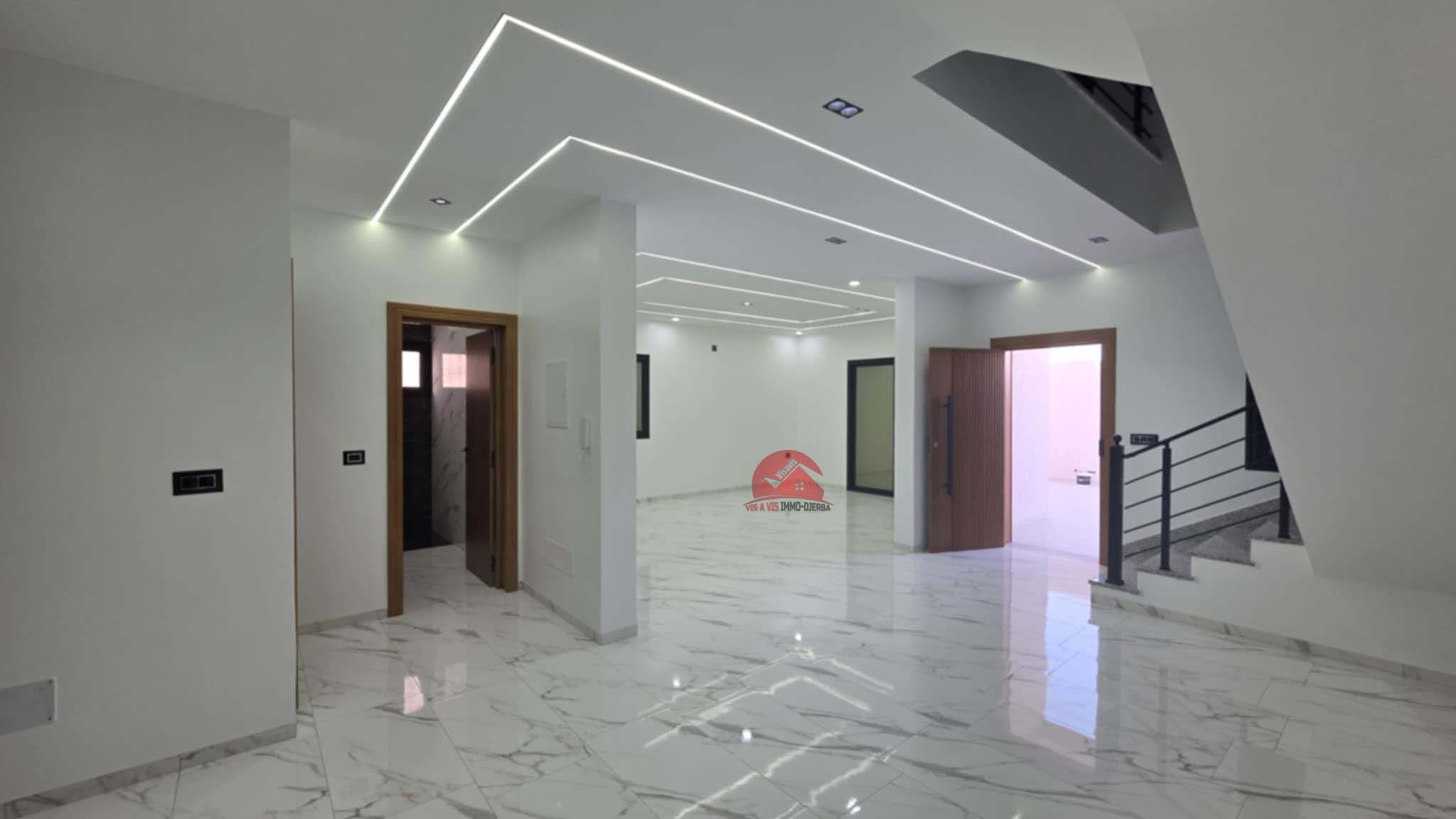 Djerba - Houmet Essouk Djerba  Vente Maisons Villa neuve en zone urbaine  houmt souk djerba