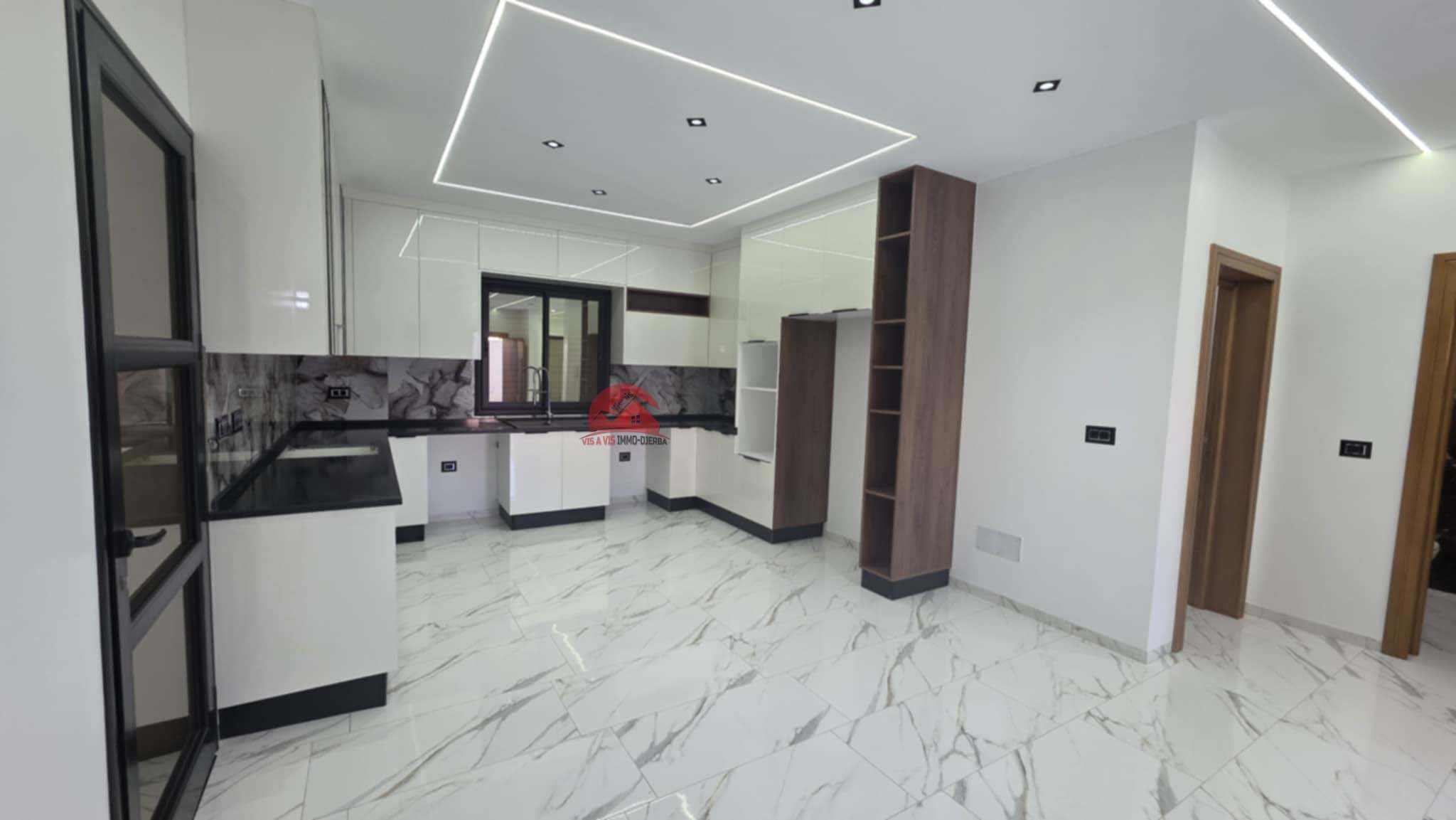 Djerba - Houmet Essouk Djerba  Vente Maisons Villa neuve en zone urbaine  houmt souk djerba