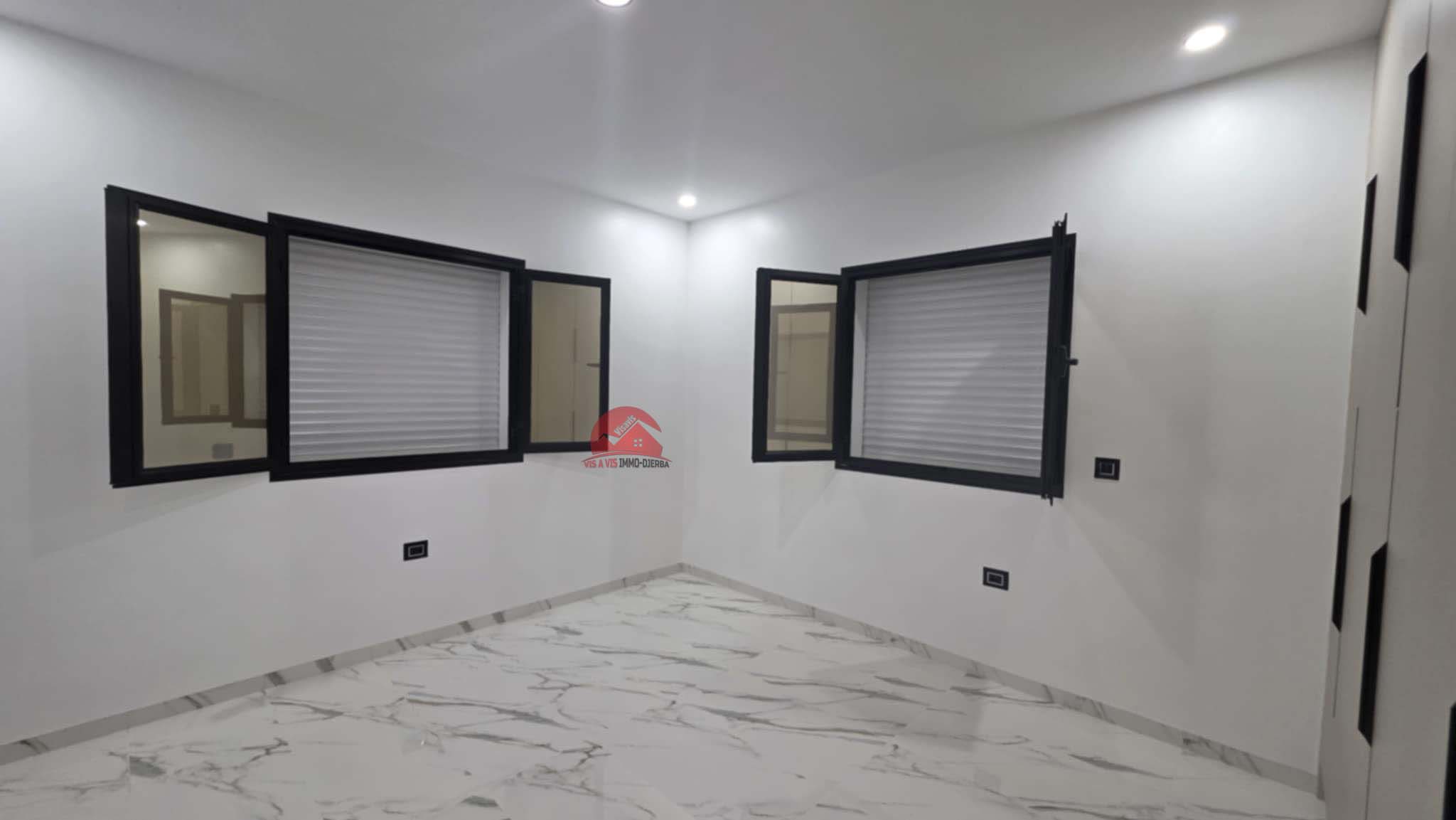 Djerba - Houmet Essouk Djerba  Vente Maisons Villa neuve en zone urbaine  houmt souk djerba