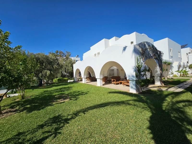 Hammamet Hammamet Vente Appart. 5 pices+ Villa rayon de soleil rf v2699