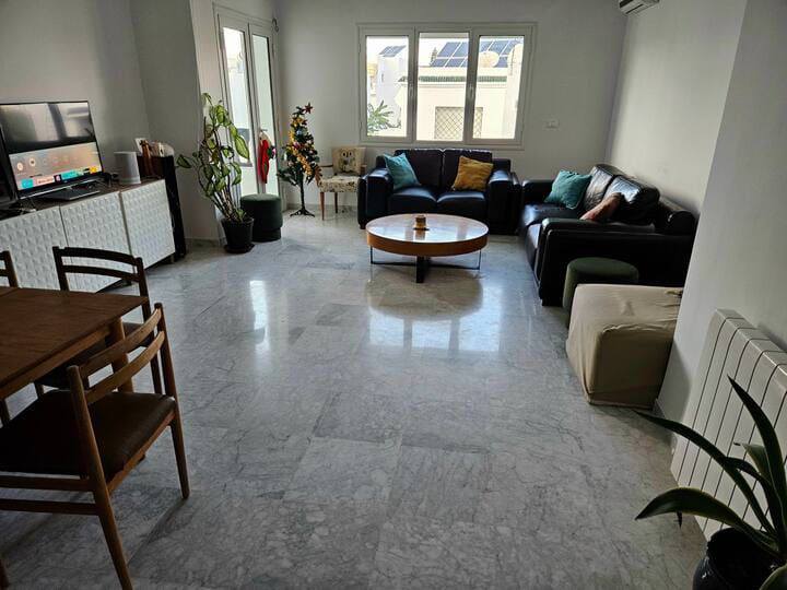 La Marsa Marsa Safsaf Location Appart. 3 pices Joli appartement vide  la marsa