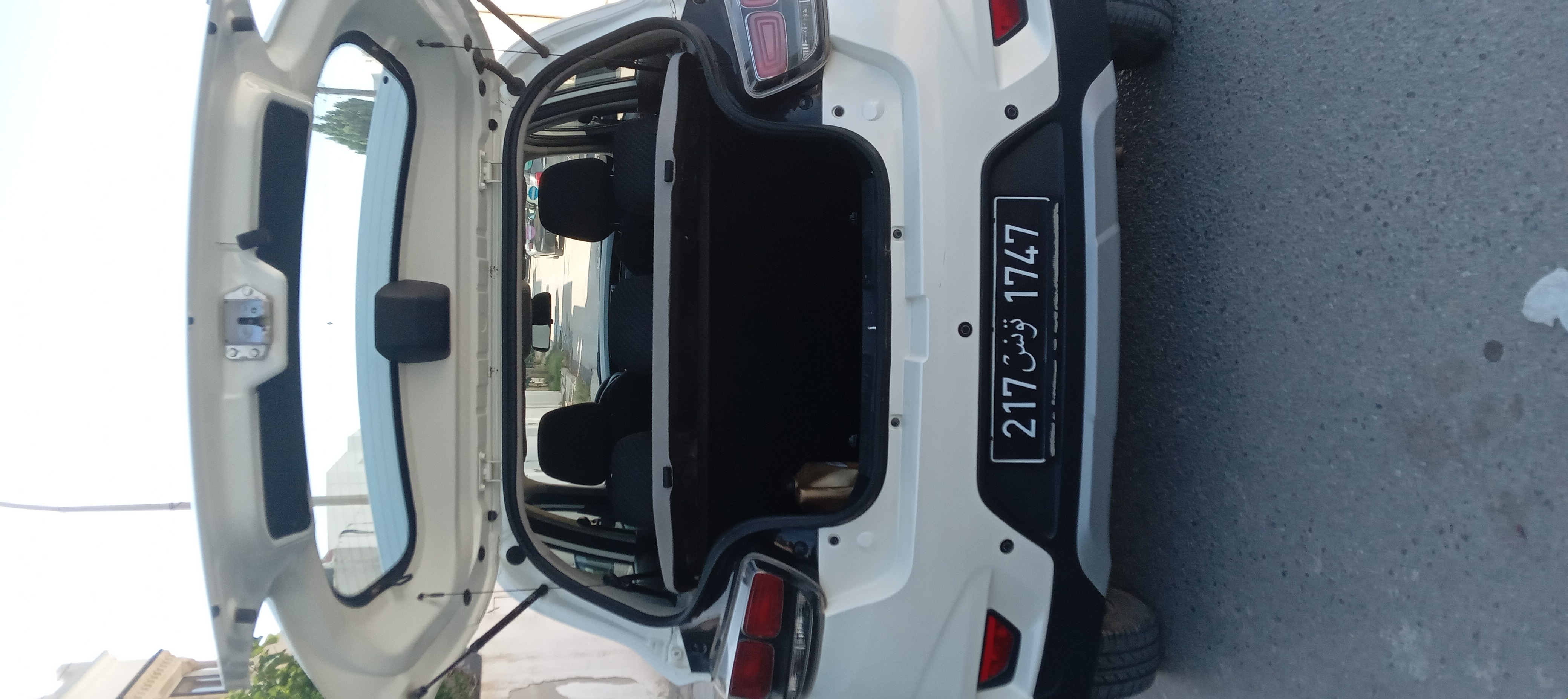 El Menzah El Manar 1 Mahindra Autre Modle Mahindra premire mainc