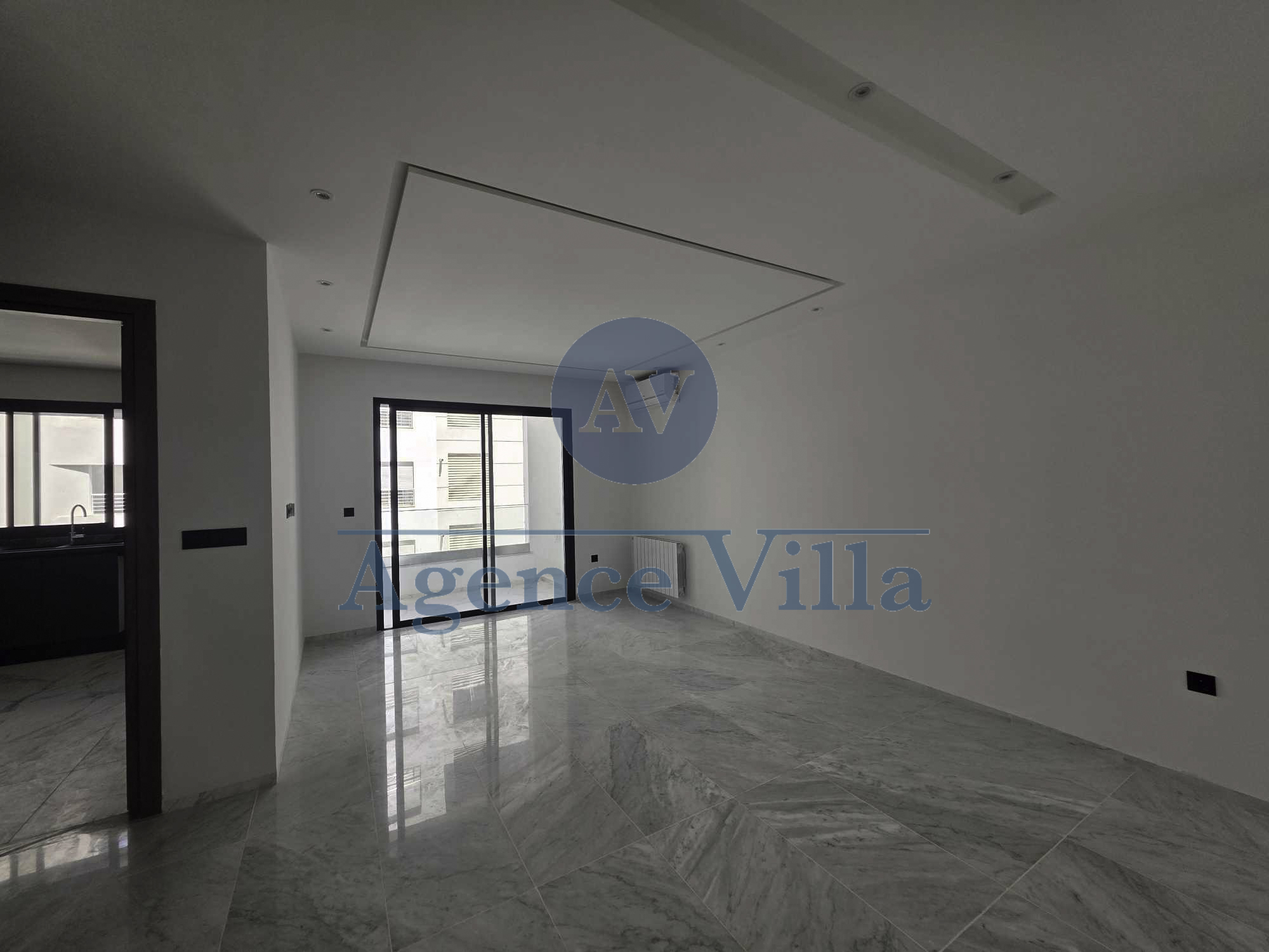 Ain Zaghouan Jardins de Carthage Location Appart. 3 pices Un bel appartement s2 aux jardins de carthage
