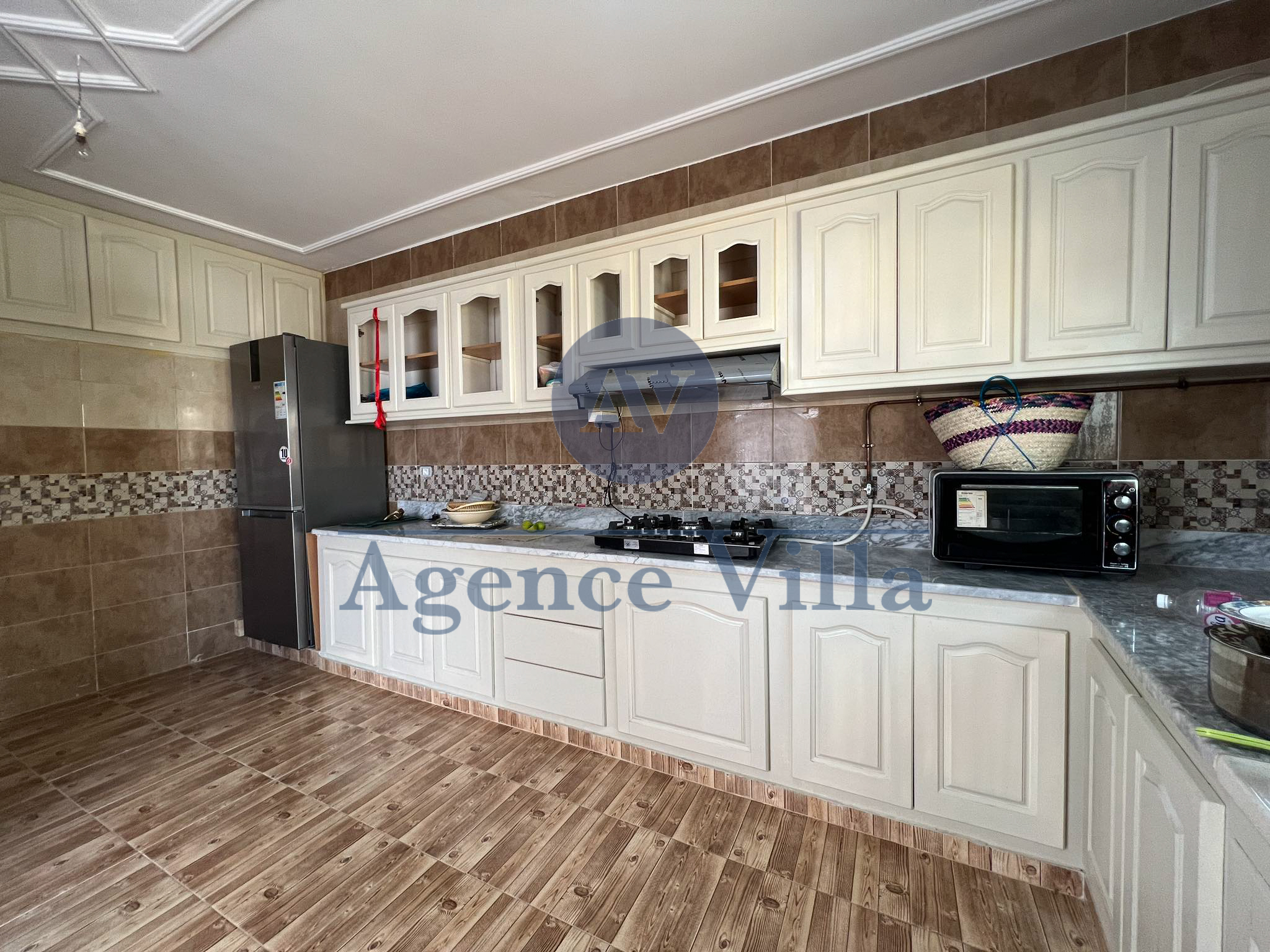 La Marsa Gammart Location Appart. 3 pices Un appartement s2 meubl  gammarth