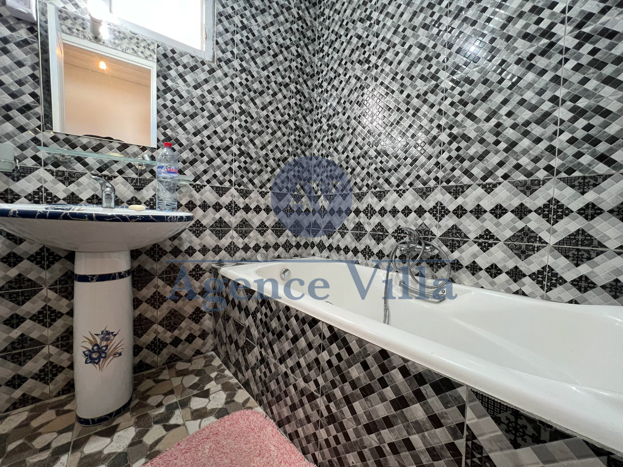 La Marsa Gammart Location Appart. 3 pices Un appartement s2 meubl  gammarth
