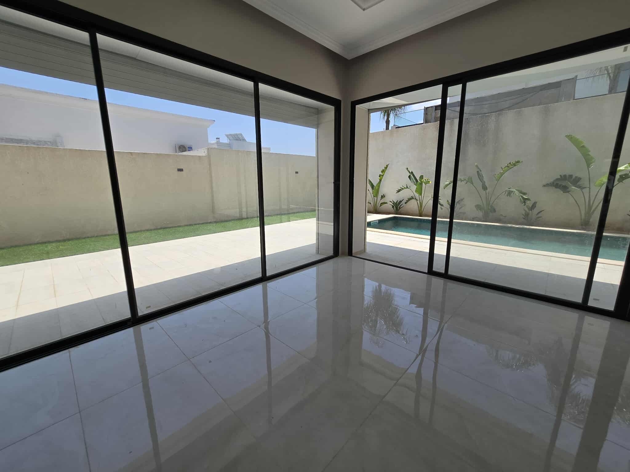 La Soukra Chotrana 1 Location Maisons Une villa jamais habite  la soukra
