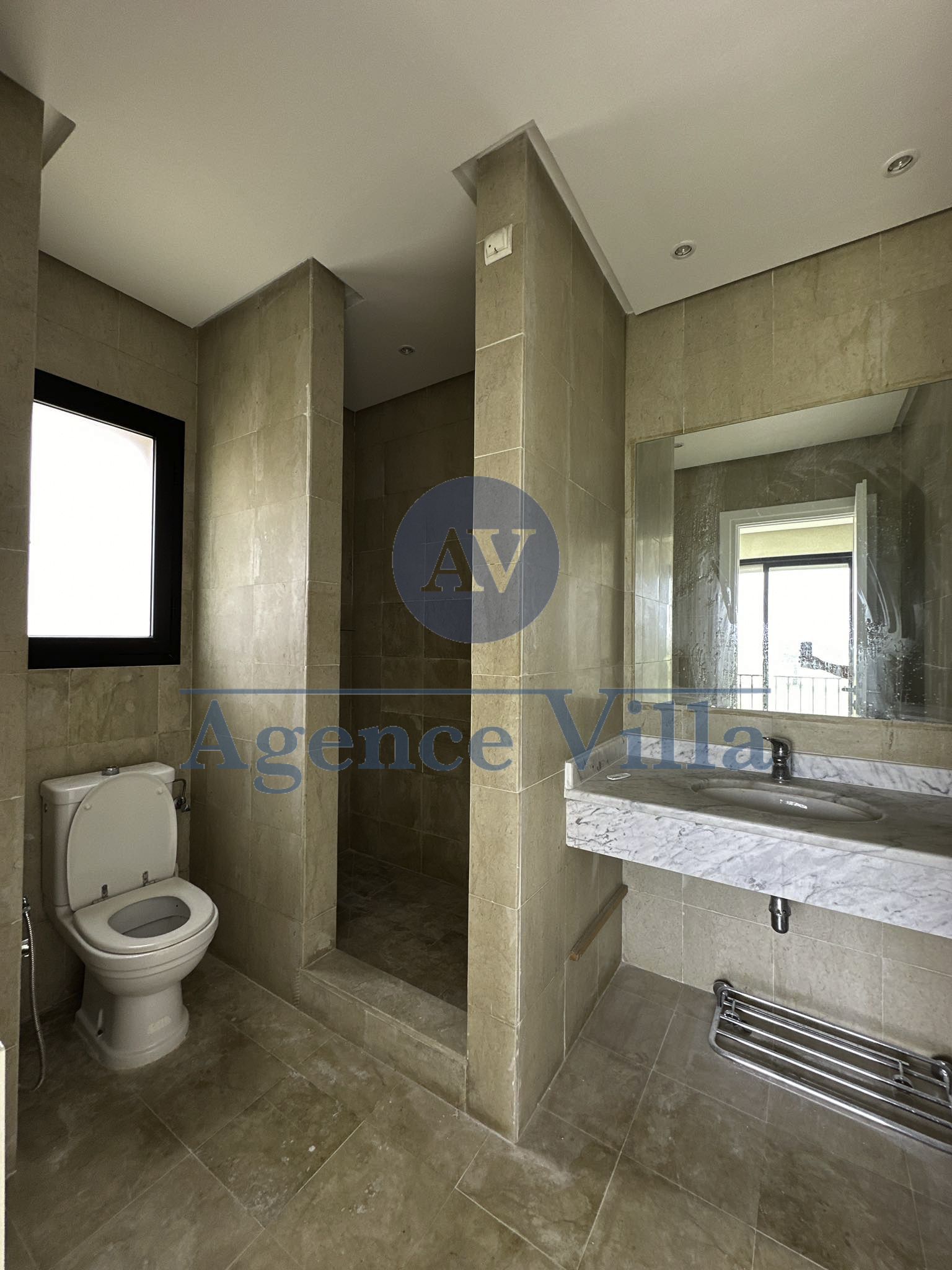 La Marsa Gammart Location Maisons Une villa s5  gammarth touristique avec piscine