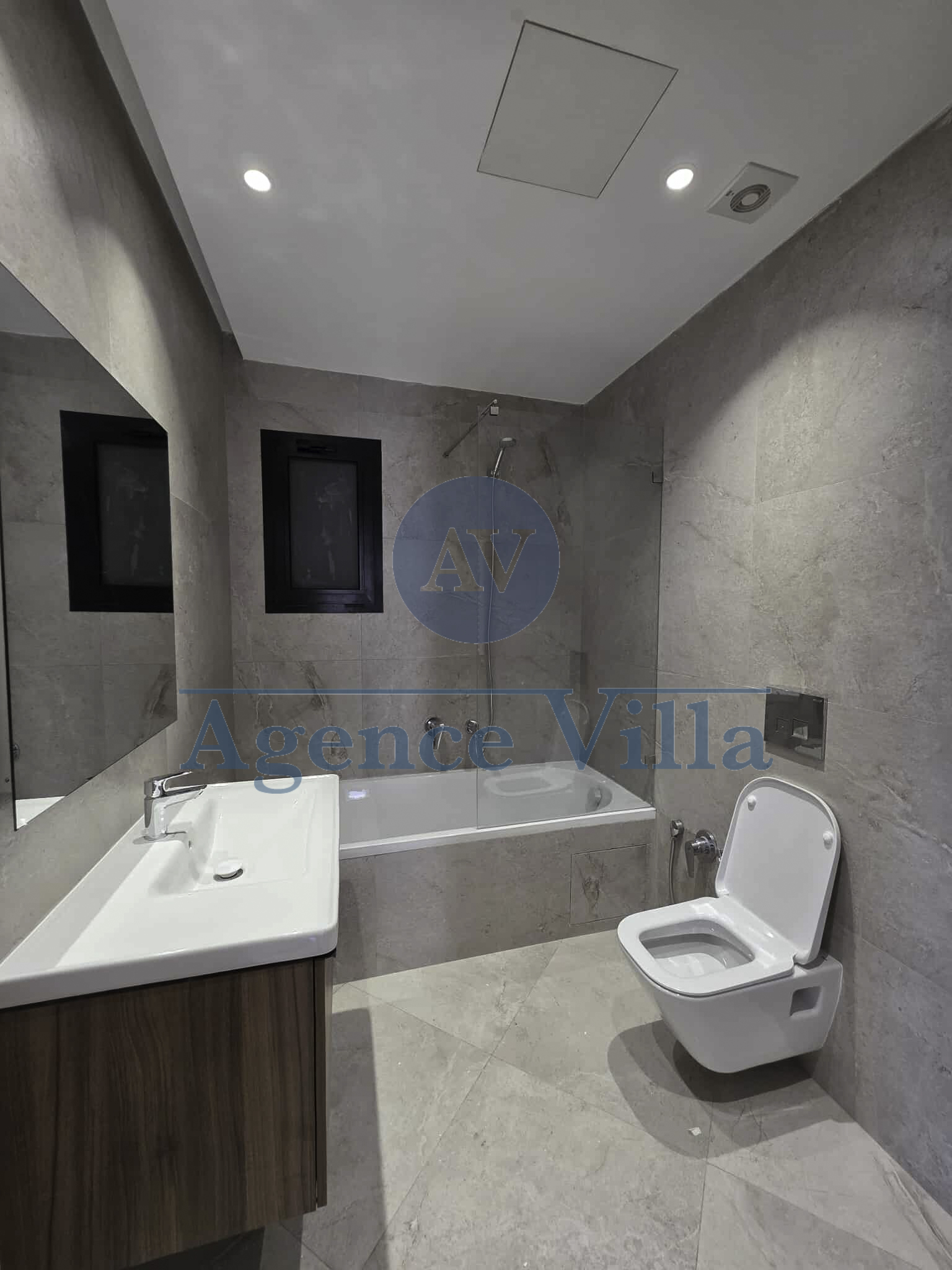 Ain Zaghouan Jardins de Carthage Location Appart. 2 pices Un appartement neuf s1 au jardins de carthage