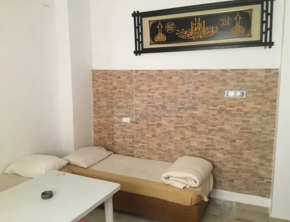 El Menzah El Manar 1 Location Appart. 1 pice Appartement  manar 1