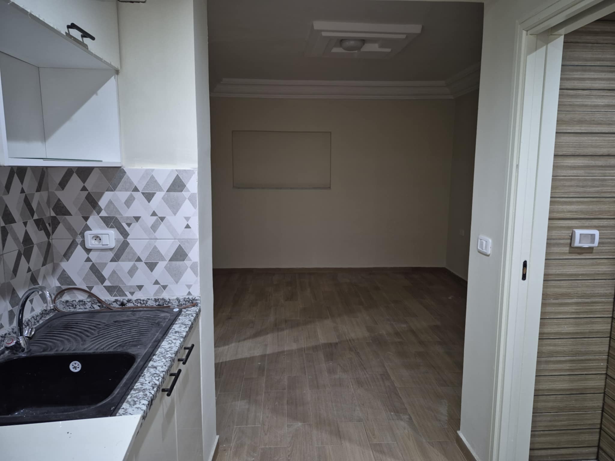 Cite El Khadra Cite Olympeade Location Appart. 1 pice Coquette studio s0